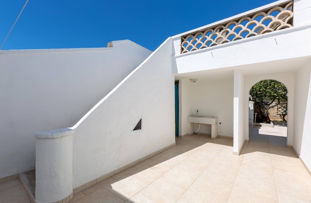 2957 Casa Uccio by Barbarhouse