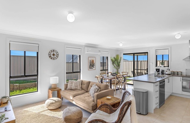 2A Grant Bruce Ct, Mudgee