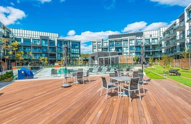 2BDR Condo at Friday Harbour with Beach Club pool access