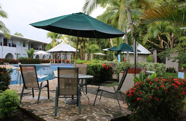 2bdr Family apartment near Quepos/ Manuel Antonio
