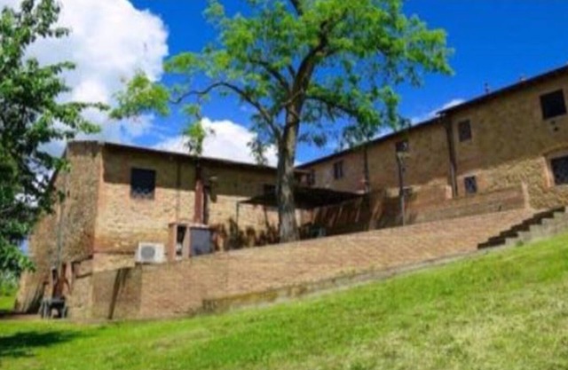 2bed, 1bath Jardín apto en Chianti!