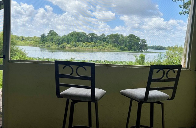 2bed/2bath Heart of Orlando