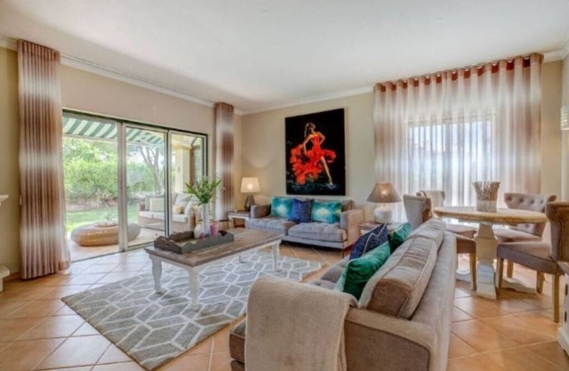 Apartamento de lujo en campo de golf - Aire acondicionado - Wifi - Piscina climatizada - Terraza - Jardín