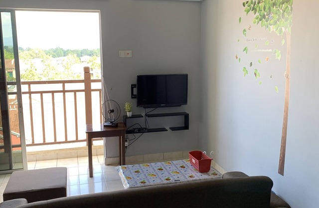 2bedroom apartment in bukit merah laketown resort