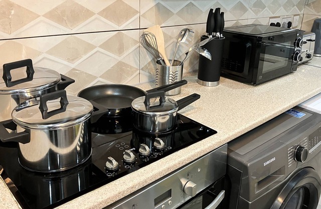 2Bedrooms, 4Beds Cosy Family Home, Free Wi-Fi, Street Parking