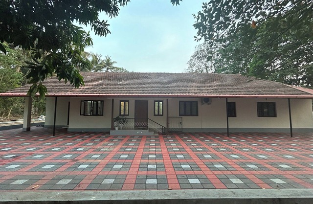 2BHK Private Entire House - Glanwoods Inn