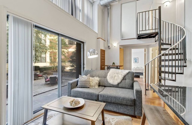 2BR/2BA Apartment w Fast Wi-Fi, Gym, Central Location, Target next door