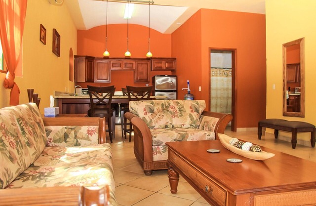 2BR / 2BA VILLA 3C, DESAYUNO GRATIS