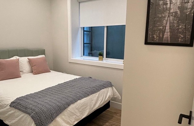 2BR 2BATH North Van Guesthouse