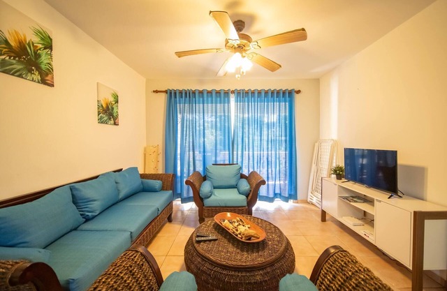 ¡Condominio caribeño de 2 dormitorios en el centro de Cabarete!