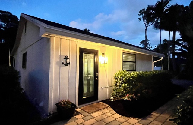 2BR Cottage en el centro de West Palm Beach