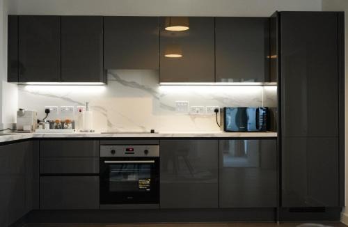 2BR flat in Bermondsey, near London Bridge