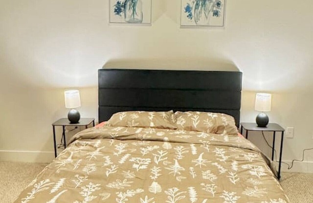 2BR Modern 2mi to Six Flags, La Cantera & Dining
