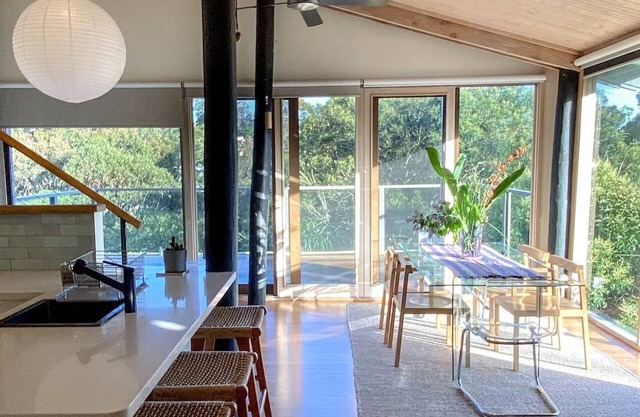 2BR Treetop House – Relax Close to Beaches & Nature in Ocean Grove