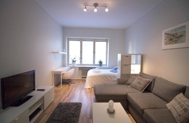 2ndhomes Comfy Apartment near the Sea