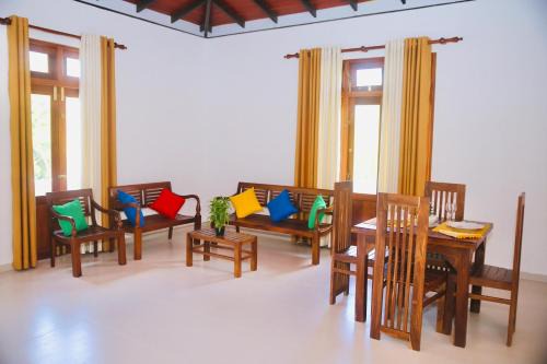 2V Villa