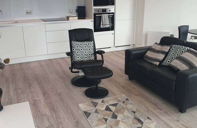 2xDouble Bedroom in Luxury City Centre Apt with views over Manchester