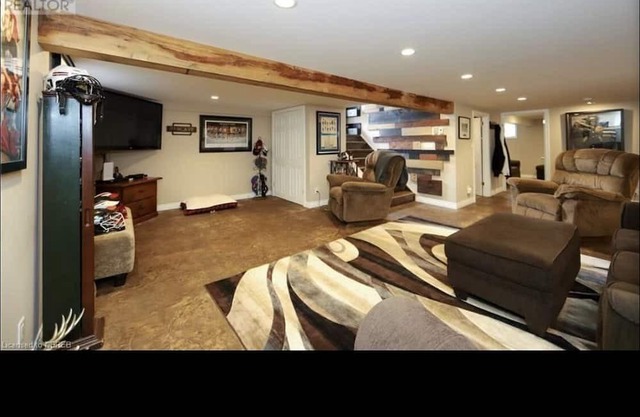 3+1 bedroom, 2 full bath. Well cared for family home.