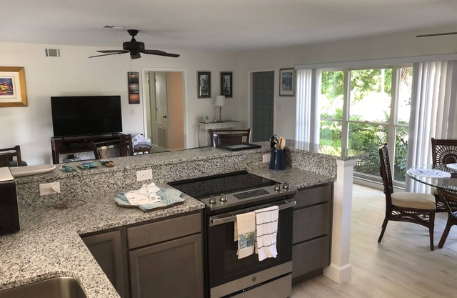 3/2 Beach House Sleeps 6 - ¡Camina hasta la playa!
