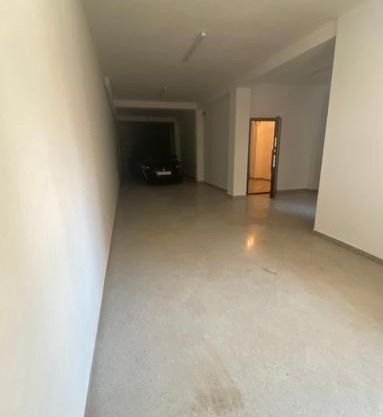 3 appartements Niveau de villa avec garage