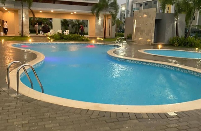 Apartamento 3 habitaciones, Santiago, piscina, parque infantil, 3 Tv,