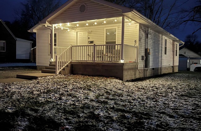 3 bed 1.5 bath 2021 built home with plenty of room for everyone.