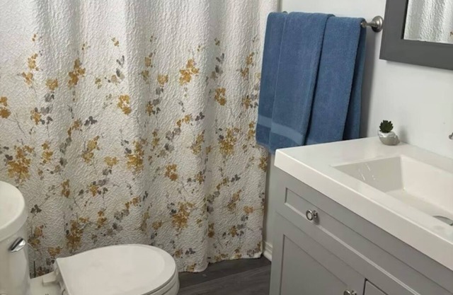 3 bed, 2 bath house, with off street parking within walking distance to OSU!