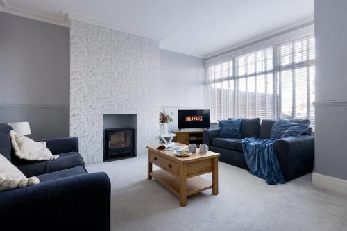 3 bed, central, parking, Conference centre 5 mins- The Harrogate Hub