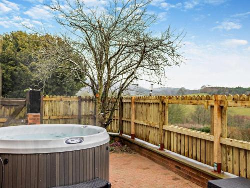 3 Bed in Bridgnorth 94532