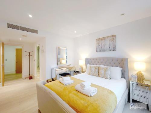 3 Bed Serviced Apartment in Battersea - River views