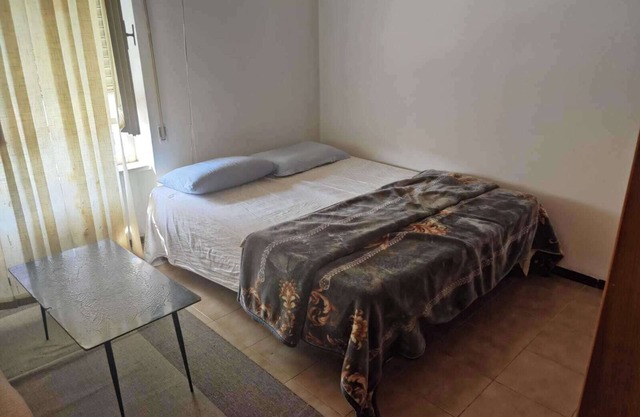 3 bed - Sleeps 6 - Mountain View - Parking - Pets