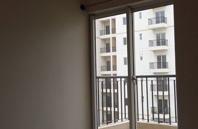 Condominio de 3 Dormitorios en Renta