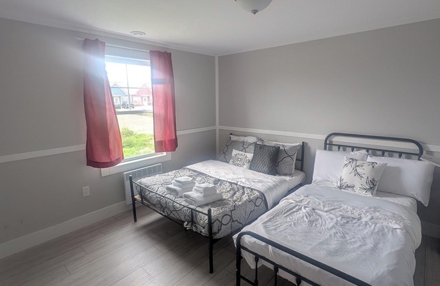 3 bedroom 1 bathroom with entire house