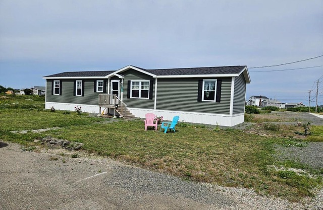 3 bedroom 1 bathroom entire house