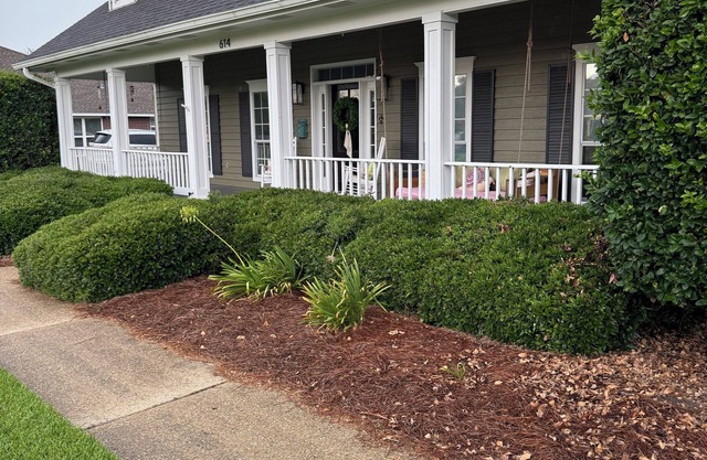 3-bedroom Acadian style house in amazing Gulfport close to beach