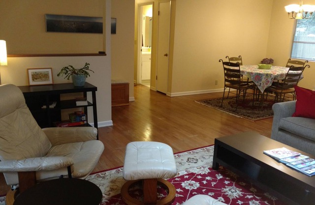 Casa de 3 dormitorios y 2 baños en Bellevue, cerca de Microsoft