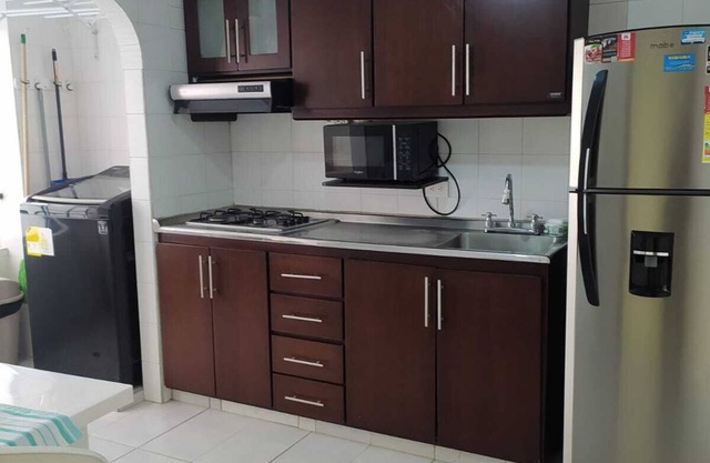 3 Bedroom 2 bathroom With Doorman