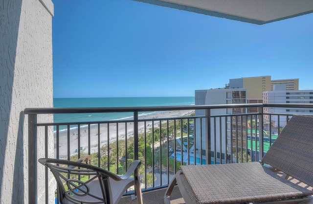 3 Bedroom 817 at Ocean Reef Resort - Water Amenities