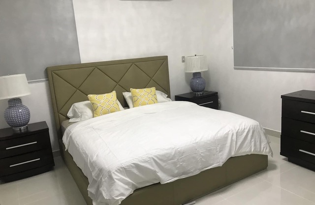 Apartamento de 3 habitaciones con aire acondicionado y wi-fi, a 7 min del aeropuerto de STI