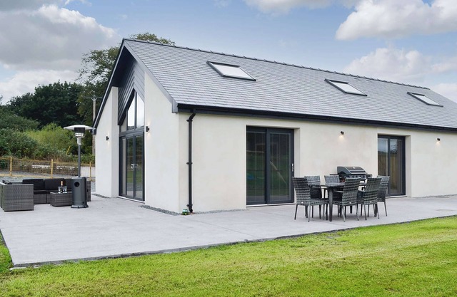3 bedroom accommodation in Castle Douglas