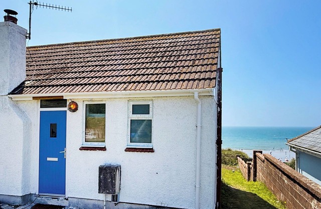Alojamiento de 3 habitaciones en Challaborough