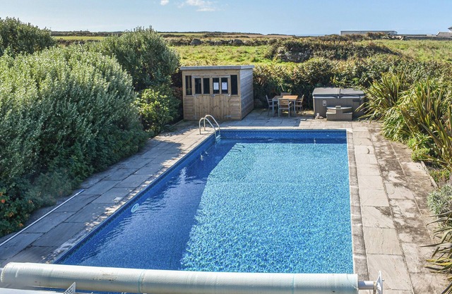 Alojamiento de 3 habitaciones en Sennen Cove