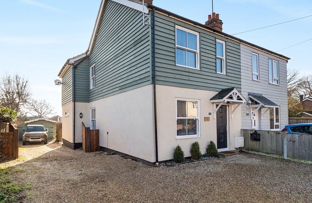 3 bedroom accommodation in West Mersea