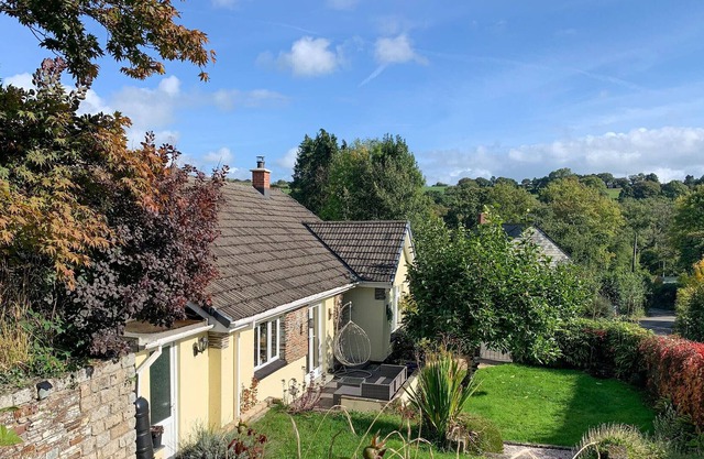 3 bedroom accommodation in Boyton, near Launceston