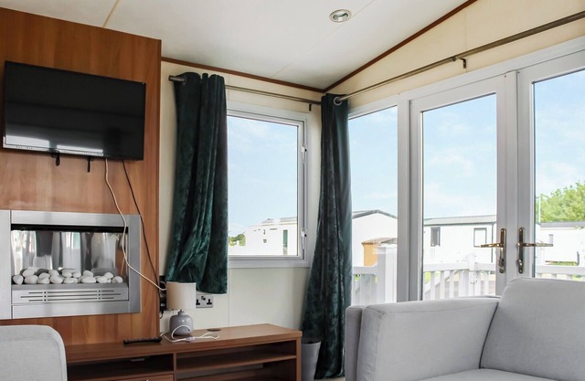 3 bedroom accommodation in New Romney