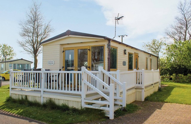 3 bedroom accommodation in New Romney
