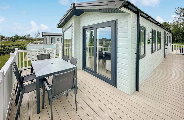 3 bedroom accommodation in Nr New Quay, Cardiganshire