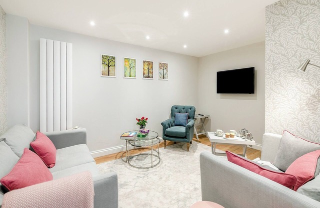 Alojamiento de 3 habitaciones en New Mills