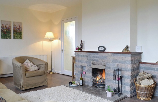 Alojamiento de 3 habitaciones en Keir Mill, Thornhill