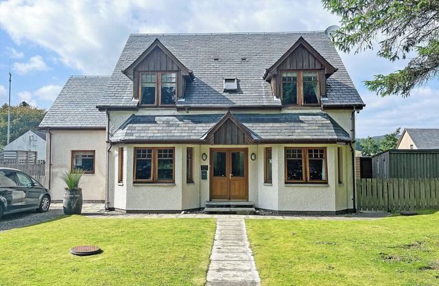 3 bedroom accommodation in Dalwhinnie